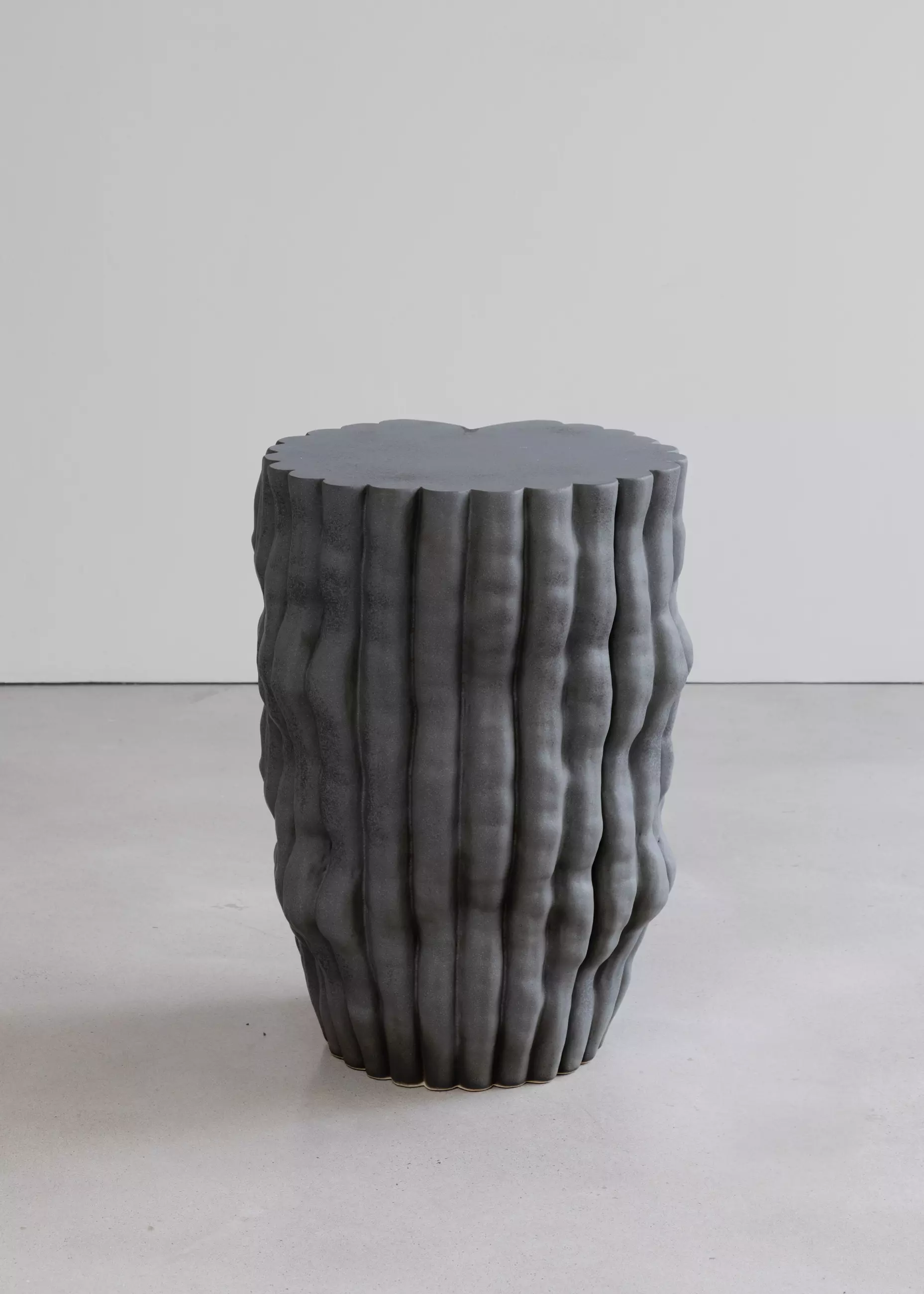 Arborescent - Black, ceramic